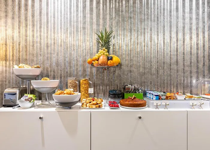 Glasgow Monceau By Patrick Hayat Hotel 3*