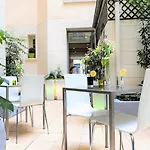 ホテル Glasgow Monceau By Patrick Hayat 3*