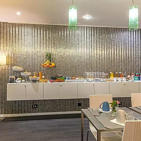 Hotel Glasgow Monceau By Patrick Hayat 3*