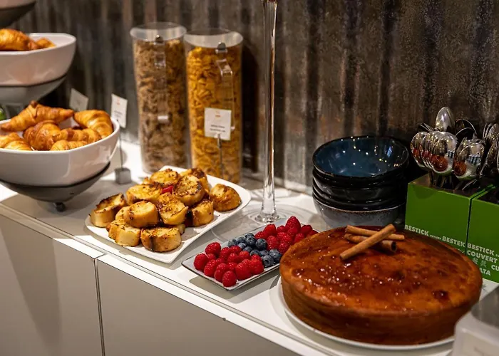 Glasgow Monceau By Patrick Hayat 3* פריז