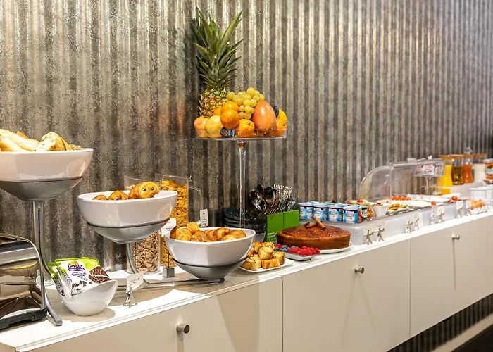 Glasgow Monceau By Patrick Hayat 3*