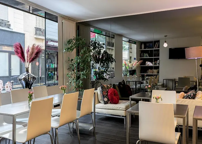 Glasgow Monceau By Patrick Hayat