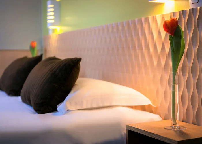 Glasgow Monceau By Patrick Hayat 3* פריז