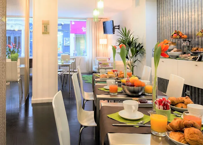 Glasgow Monceau By Patrick Hayat 3*