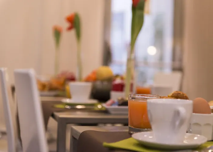 מלון Glasgow Monceau By Patrick Hayat 3*