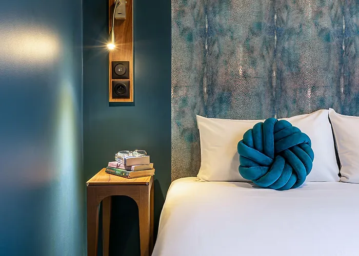 Hotel Glasgow Monceau By Patrick Hayat Paris