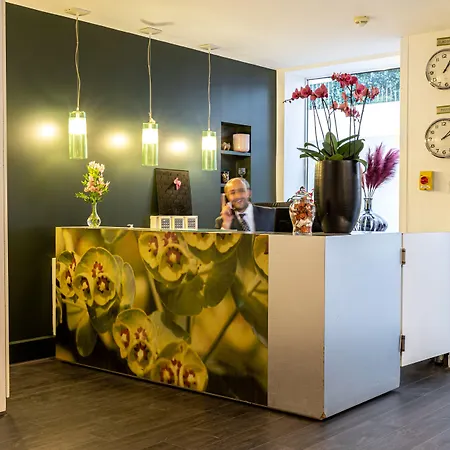 Hotel Glasgow Monceau By Patrick Hayat Paris
