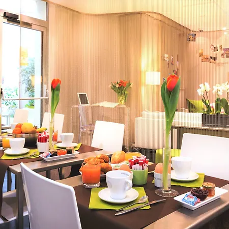 Glasgow Monceau By Patrick Hayat 3* Paryż